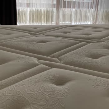 Yataş Çift Kişilik Yatak Tasarım Hatası