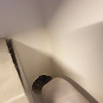 Arçelik Servisi Elektrik Tesisatı Kablosunu Kopardı Ve Hasar Verdi