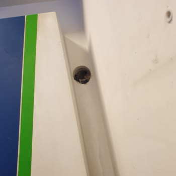 Arçelik Servisi Elektrik Tesisatı Kablosunu Kopardı Ve Hasar Verdi