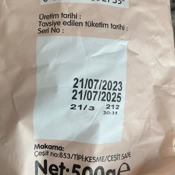 BİM Pasta Veneta Kurt Skandalı