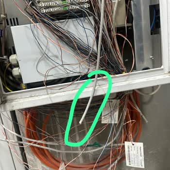 Superonline, Türk Telekom İnternet Kablosunu Kesmiş