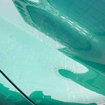 Ağaoğlu Otoparkta Araç Üzerine Beton Suyu Damlaması Sorunu