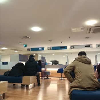 Yapı Kredi Gişe Çalışanı Azlığı