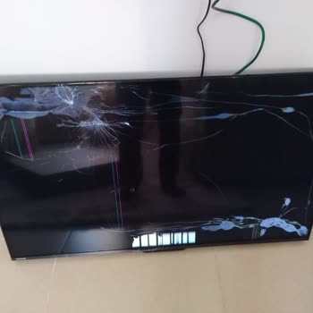 A101'de Satın Alınan Televizyon Ve Yaşanan Servis Süreci