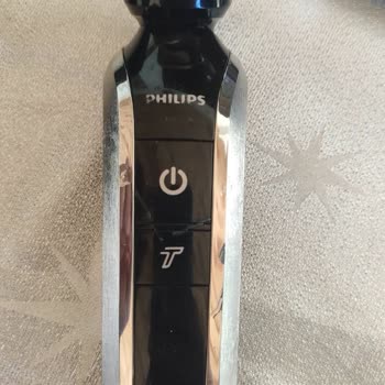 Philips Servis Kapak Dişlisi Kırık Diye Açık Bırakmış!