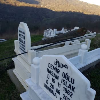 Türk Telekom Direği Yıkıldı!