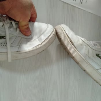 Occasion Mağazasından Aldığım Lacoste Ayakkabı Bir Buçuk Ayda Yırtıldı