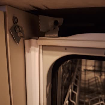 Siemens Bulaşık Makinesi Sabitleme Problemi