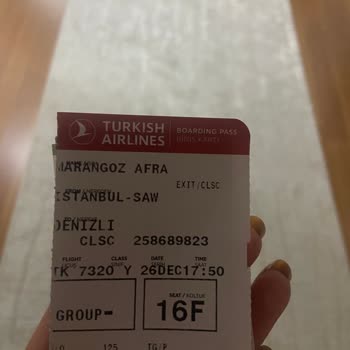 Anadolu Jet Kırık Valiz Şikayeti