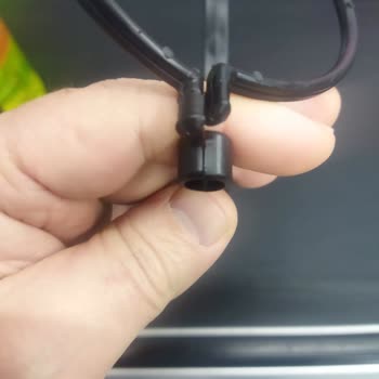 A101 Kavanoz İçinde 2 Kg Zeytin Kulpunun Hasarı Nedeniyle Düştü