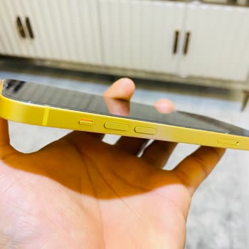iPhone 14 Plus'ta Kasa Renk Atması