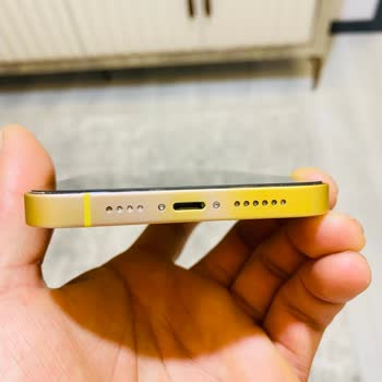 iPhone 14 Plus'ta Kasa Renk Atması