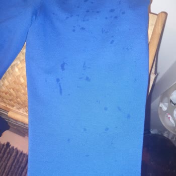 Bosch Marka Çamaşır Makinesi Yağ Lekesi Bırakıyor