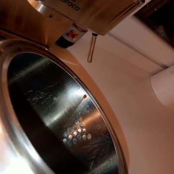 Fakir Chailand Çay Makinemde Kusur Sonucu Paslanma