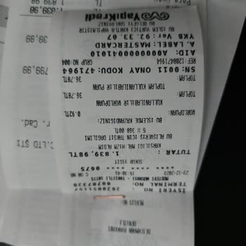 Deichmann Ürünü Depoda Göründüğü Halde Elimizde Deforme