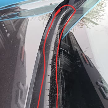 Renault Fluence Ön Cam Bakaliti Malzeme Kalitesizliği