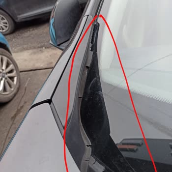 Renault Fluence Ön Cam Bakaliti Malzeme Kalitesizliği