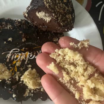 Koblay Fırın Fırından Aldığım Pastanın Kalitesizliği