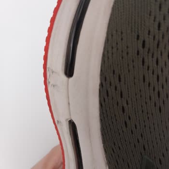 Skechers Marka Ve Süper Step Mağazası Ürünlerinin Arkasında Durmuyor!