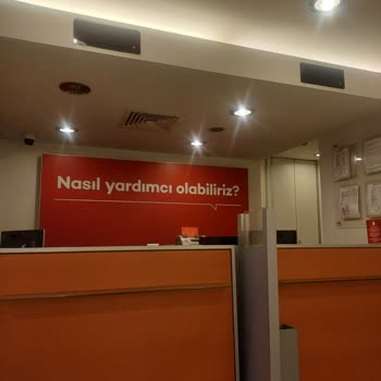 Akbank Gişe İşlemlerinin Saatinde 9 Da Başlamaması