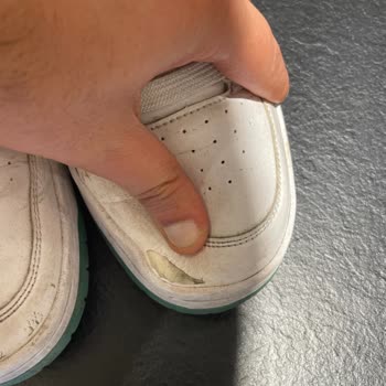 Deichmann Ayakkabı Firması Ve Şubesi