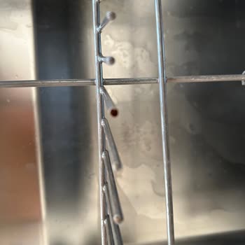 Arçelik Bulaşık Makinemin Sepetleri Çürüdü