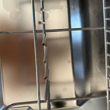 Arçelik Bulaşık Makinemin Sepetleri Çürüdü