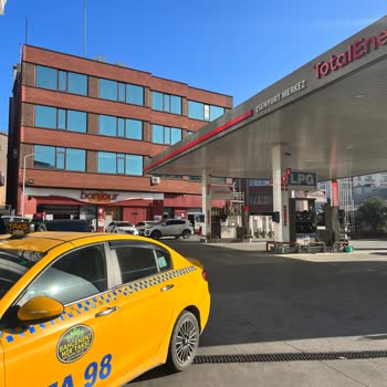 TotalEnergies İstasyonları Benzin İstasyonu Marketinde Tek Ürün Satış Politikası