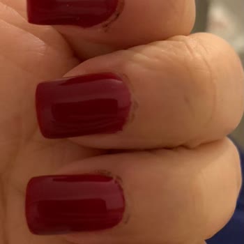 Eylül Öztürk Nail Spa Bahçeşehir Şubesinde Manikür Çok Kötü!