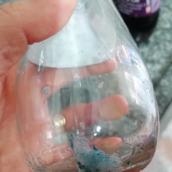 BİM Marketten Alınan Maden Suyunda Mavimsi Küf Bulunması