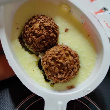 Kinder Joy Yumurta Küflü Çıktı