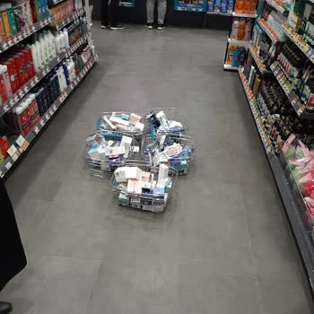 Watsons Mağazasında Aşağılayıcı Tavır