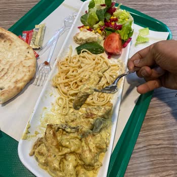 Big Food Yemekten Kocaman Kıl Çıktı