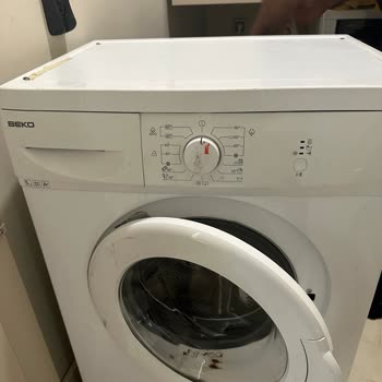 Arçelik, Yetkili Servisinin Tamir Edemediği Ürüne Sahip Çıkmıyor