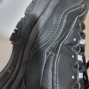 Skechers Güvendiğimize Pişman Etti