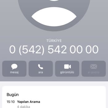 Vodafone Müşteri Temsilcisi Tüketiciye Yanlış Bilgi Verip Taahhüt Alıyor