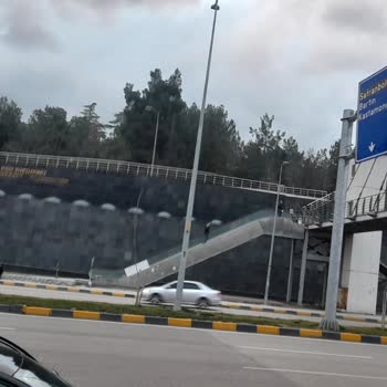 Karabük Belediyesi Karabük Terminali Üst Geçidi Yürüyen Merdiven Ve Asansörleri Hakkında