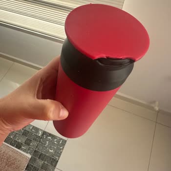 Karaca Züccaciye Karaca Termos Kalitesiz