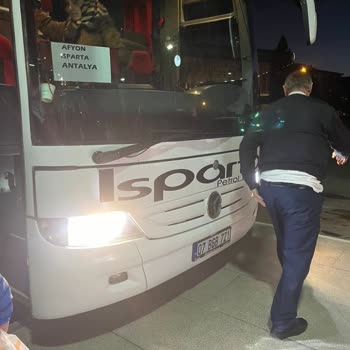Isparta Petrol Turizm Afyon-Isparta Yolculuğunda Yaşanan Gecikme Ve Temizlik Sorunları