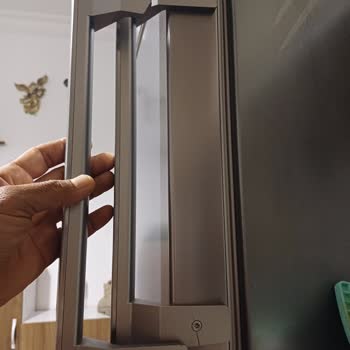 Arçelik Buzdolabı Kolu Kırıldı.