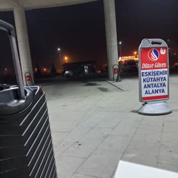 Düzce Güven Turizm Gece Soğuğunda Otobüs Beklerken Mağdur Oldum!