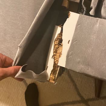 Neşem Mobilya Kasası Ortadan İkiye Ayrıldı