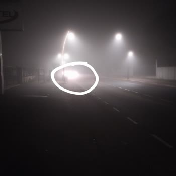 ESHOT Belediye Otobüsü Durakta Durmalı