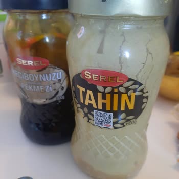 BİM Serel Marka Tahinden Eldiven Parçası Çıktı