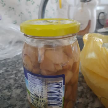 Şok Marketler Kötü Mantar Konservesi Deneyimi