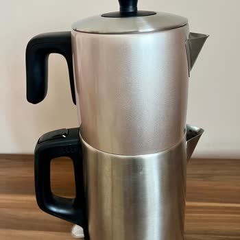 Altus Kapağı Oturmayan Çay Makinesi