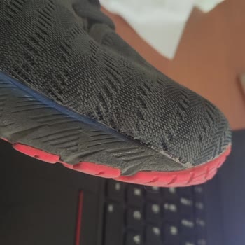 "Asics Pişmanlıktır" Garanti Sıfır