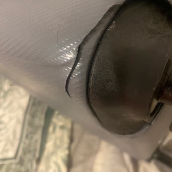 THY Kırık Valiz İlgisiz Davranış