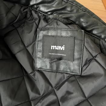 Mavi Deri Ceket Ürün Ayıbı