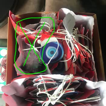 Yurtiçi Kargo Koli İçinden Bazı Ürünler Alınarak Müşterime Eksik Teslimat Yapılmış.